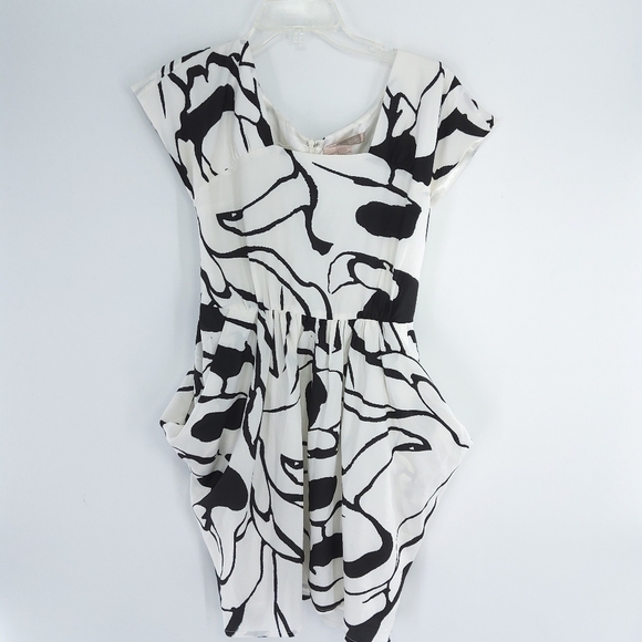 Love21 sleeveless patterned dress size XS - Picture 1 of 5